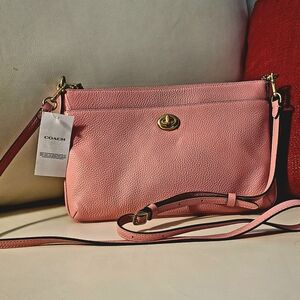 ❤️AUTHENTIC NWT COACH PEBBLED LEATHER POLLY CROSSBODY BUBBLEGUM RETAIL $195.00❤️